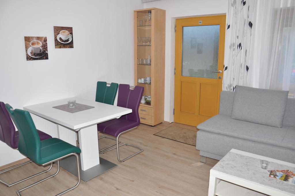 Haus Assinger Apartment แฮร์มากอร์ ภายนอก รูปภาพ
